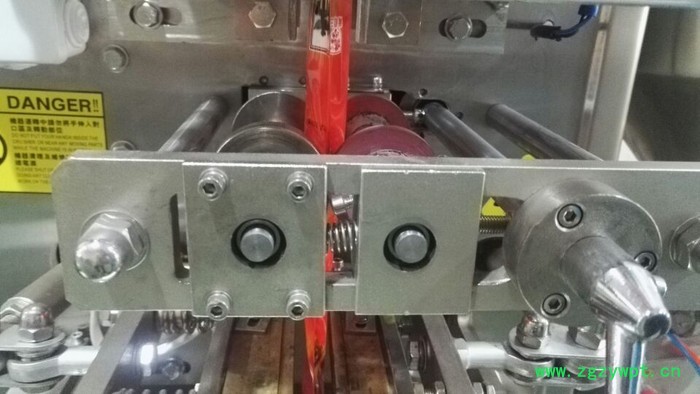 钦典 QD-60J中药液体饮品灌装封口机 液体包装机 果酱包装机图2