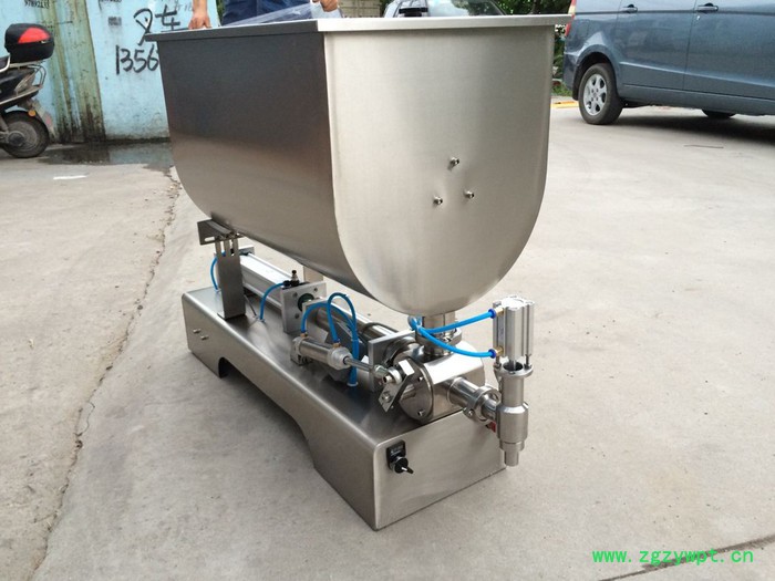 山东沃发膏体灌装机 枣庄滕州菏泽辣酱豆瓣酱灌装机 全自动火锅底料灌装机图3