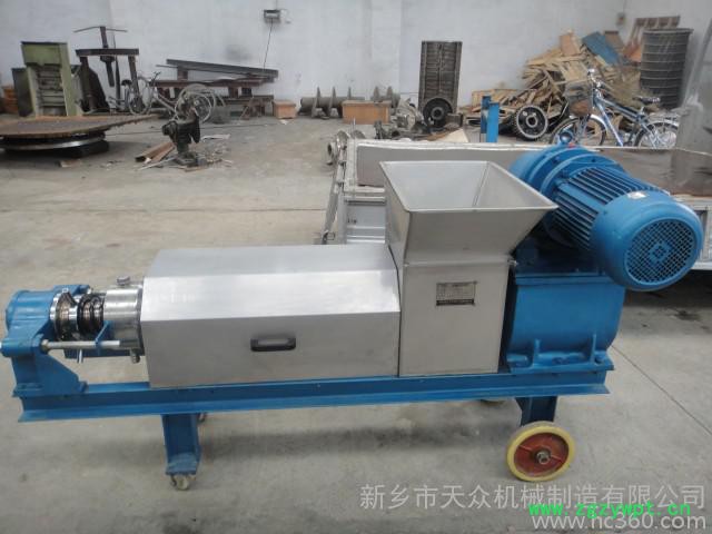 供应各种规格双螺旋葡萄压榨机用途广泛、中药草树枝叶汁液分离设备图6