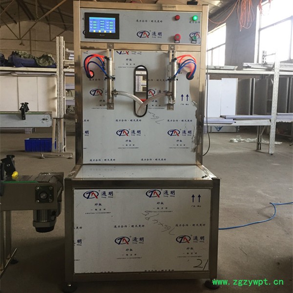 灌装机 液体灌装机 自动定量分装机 电动数控填充机图3