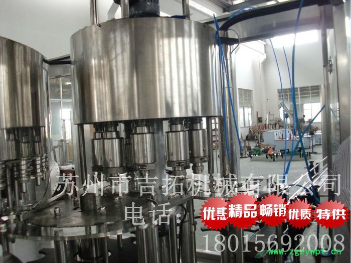 全自动液体灌装机  灌装生产设备   三合一灌装机图3