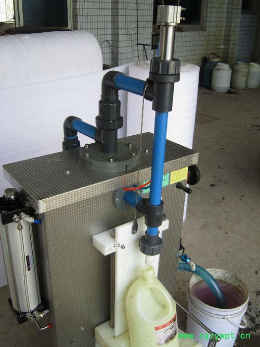 1L-4L大桶消毒剂灌装机厂家  洁厕灵液体灌装机 清洁剂清洁液灌装机图6