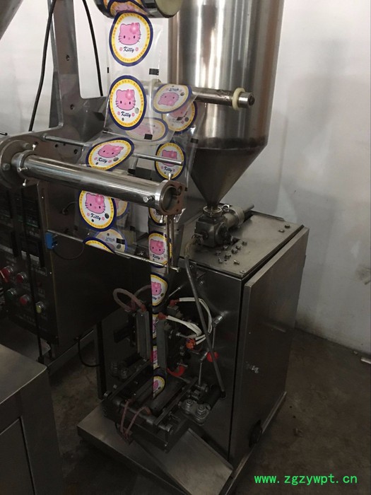 全自动液体包装机/辣椒油番茄酱包装机/液体灌装机/袋装酱体包装图2