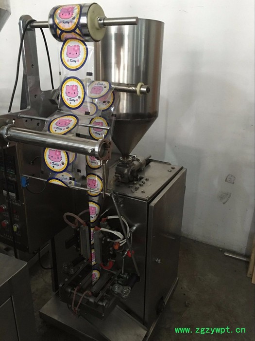 全自动液体包装机/辣椒油番茄酱包装机/液体灌装机/袋装酱体包装图3