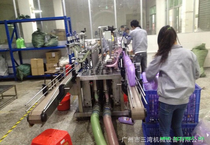 全自动液体灌装机 化妆品膏体灌装机 三湾机械设备 灌装生产线图2