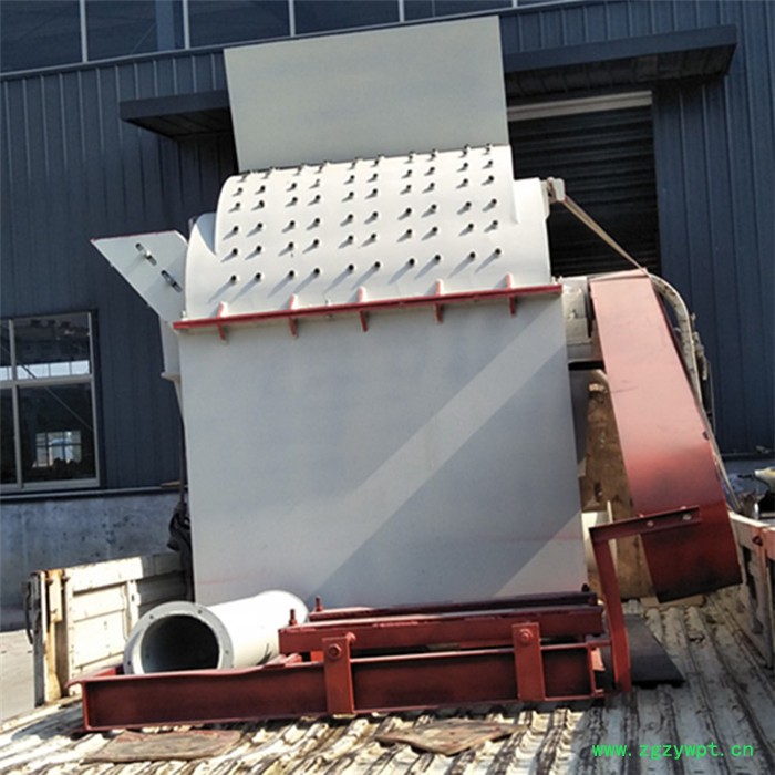 泰丰热卖玉米芯粉碎机 北京移动式木材粉碎机 中药打粉机优惠价图2