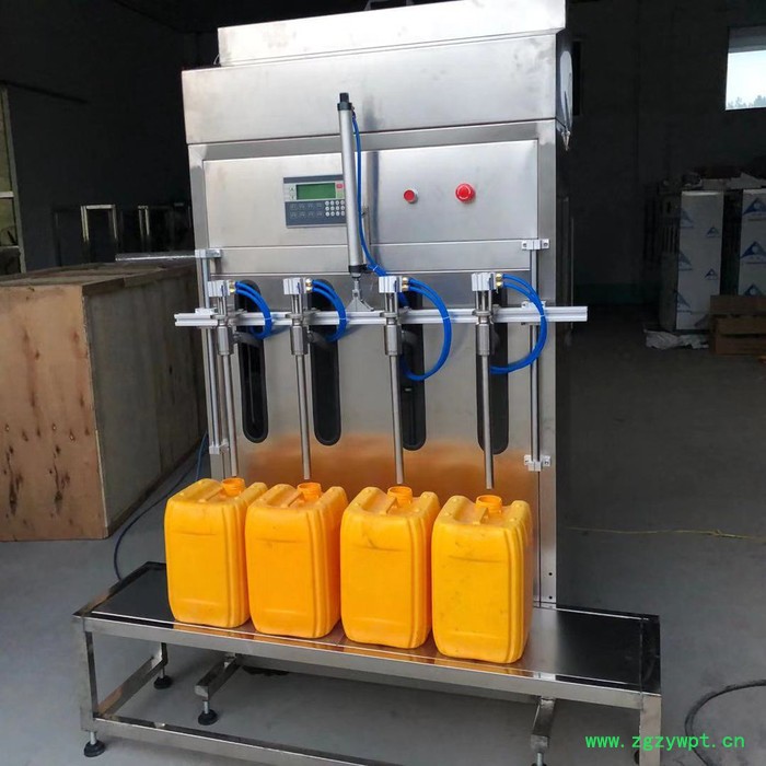 郑州玻璃水防冻液灌装机 厂家四头1-5升全自动液体灌装机河南批发图8