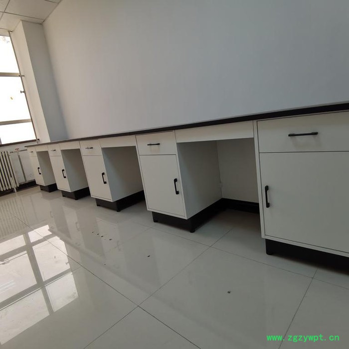 陕西汉中药厂实验室实验台实芯理化板迅领实验室图2