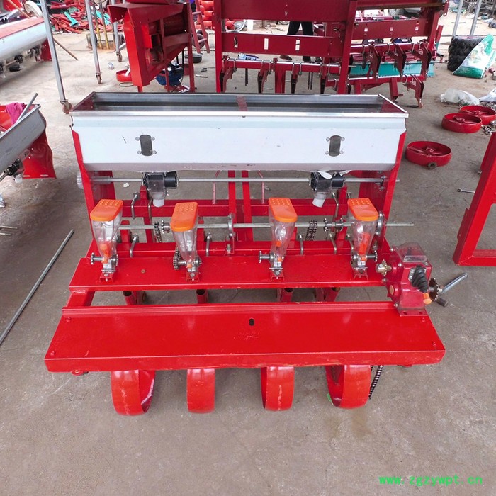 播种机厂家 中药多功能材精播机科博 四轮带免间苗播种机图4