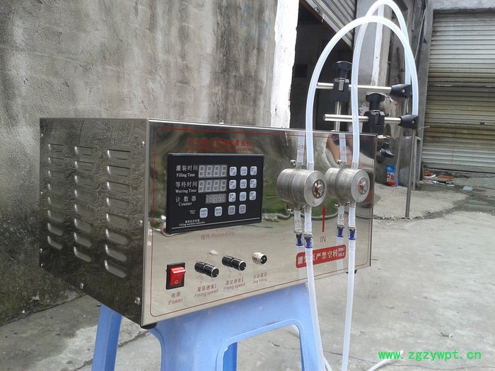 批发中药液饮料小型灌装机白酒矿泉水磁力泵液体灌装机图5