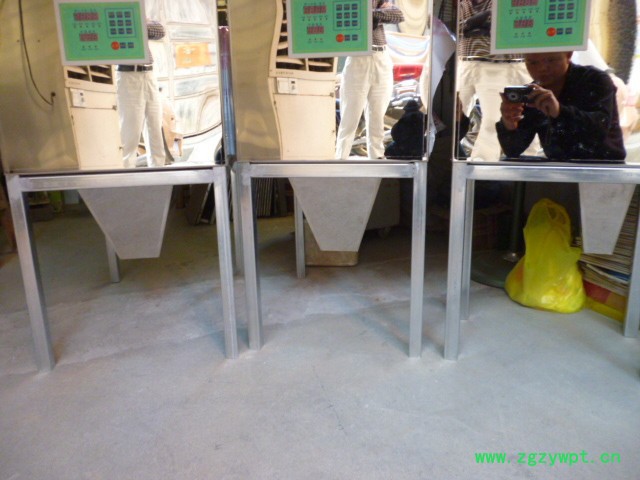 15-999克加大型自动分装机 全自动粉剂称重设备 电子定量 颗粒分装机 灌装机图3