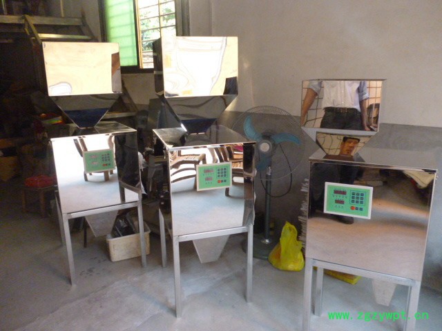 15-999克加大型自动分装机 全自动粉剂称重设备 电子定量 颗粒分装机 灌装机图5