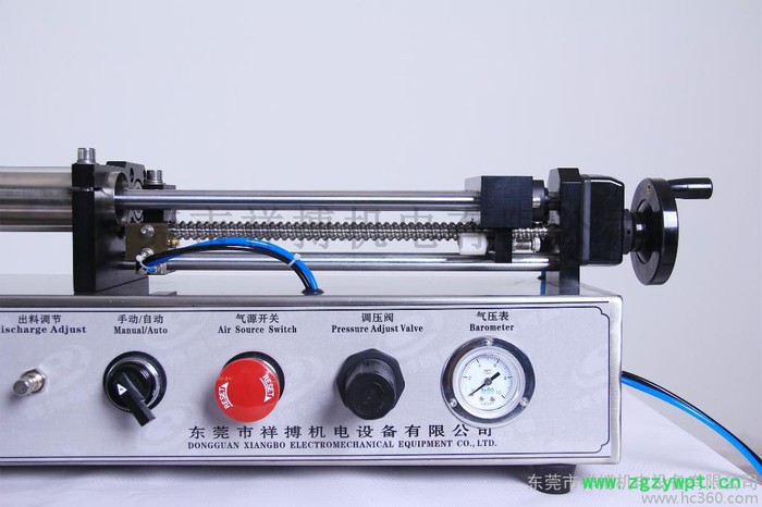 贵州1L菜籽油灌装机/酱状带颗粒灌装机/液体防滴漏装置灌装机