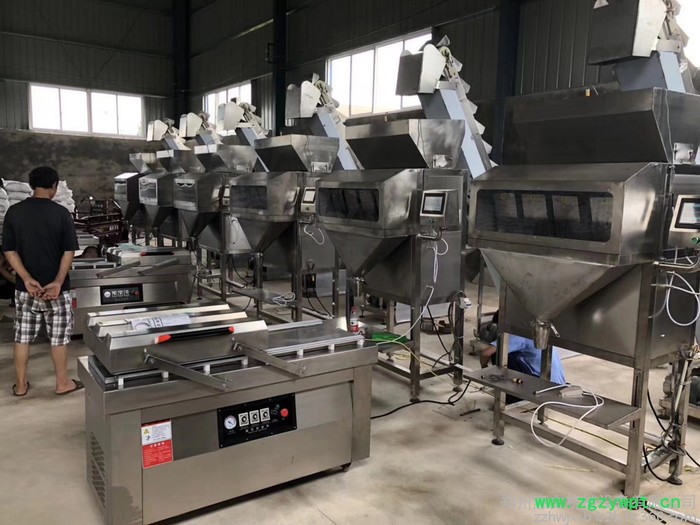 供应小米颗粒包装机，小米分装机 大米分装机 大米灌装机 颗粒包装机图5