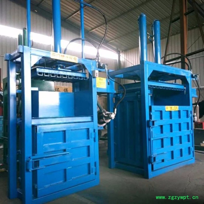 中药材液压打包机 边角料压块机价格 立式废品液压打块机视频图2