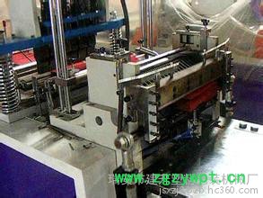 【工厂直销】无纺布茶叶袋机器 中药袋煎药袋生产机 制袋机图2