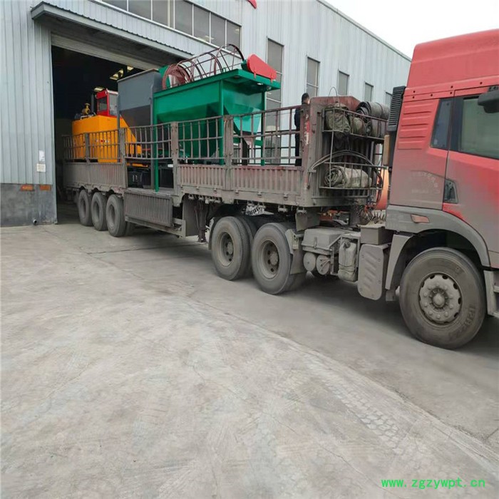 中药渣鸡粪加工有机肥设备 有机肥履带翻抛机价格 生产商图6