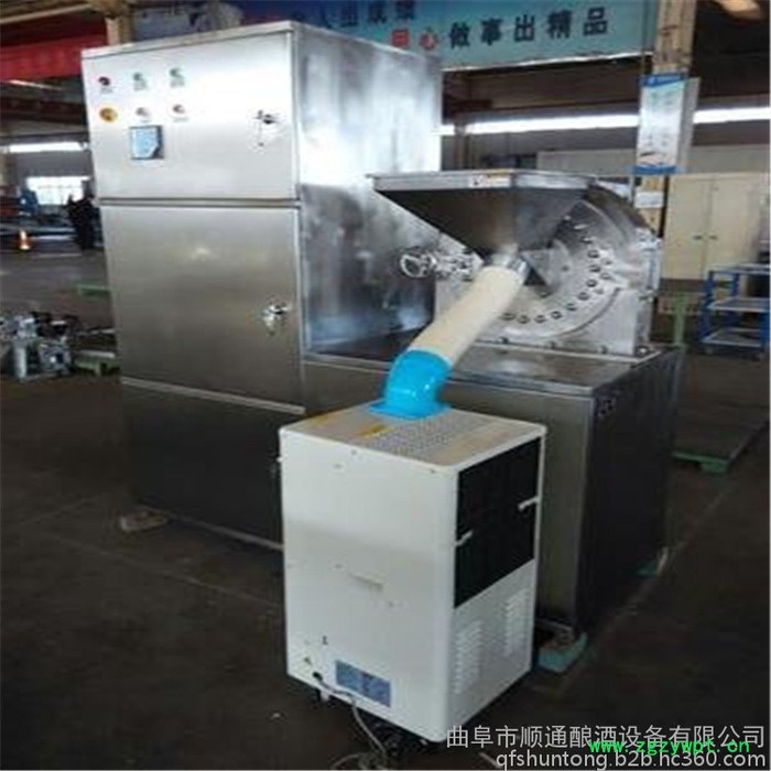 大型齿盘粉碎机 万能玉米研磨机 600自吸饲料粉碎机 中药材粉碎机 厂家直发图3