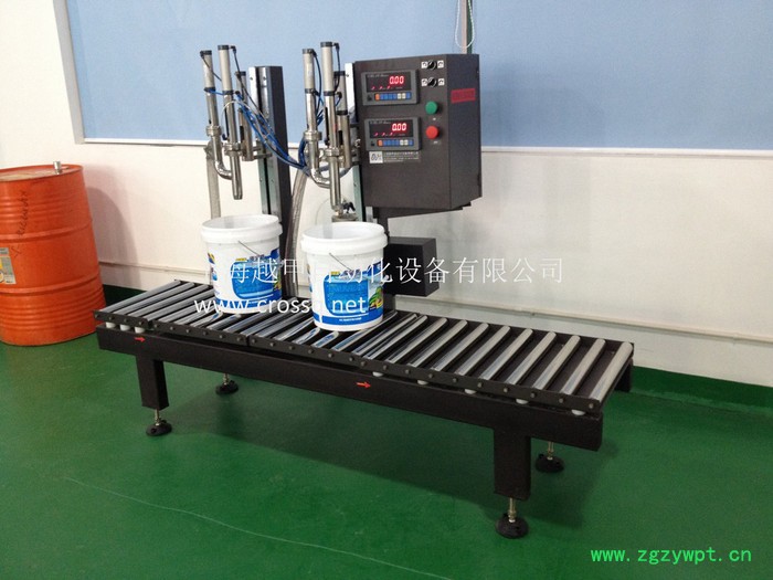 双头灌装机半自动双头液体灌装机 称重式半自动液体灌装机 4-20L 5-30Kg液体灌装机图8