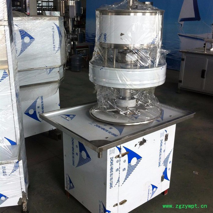 生产 液体灌装机 半自动白酒灌装机 小型灌装机图2