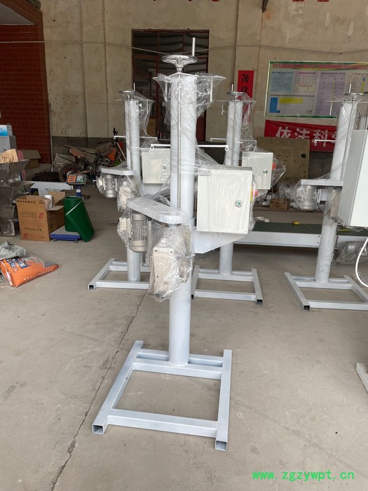 复合肥包装机灌装机化工颗粒包装机中药包装机狗猫粮包装机牛粪灌装机羊粪灌装机小麦灌装机谷物打包机核桃灌装机包装机红枣打包机图4