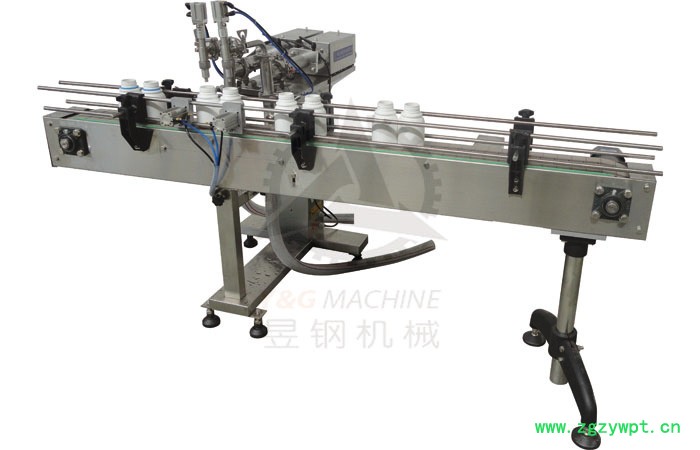 供应昱钢自动双头液体灌装机