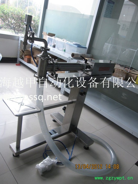 300ml半自动液体灌装机图3