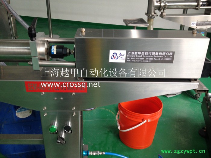 300ml半自动液体灌装机图4