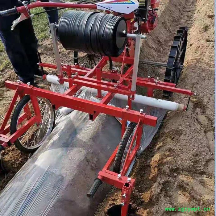 中药地膜覆盖机 多用途牵引施肥保温地膜机 农业种菜铺地膜机图2