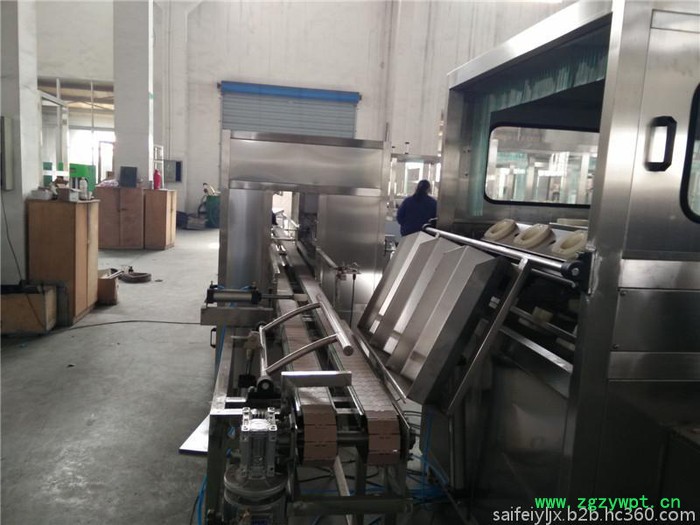 全自动18.9L五加仑桶装矿泉水生产线 桶装水灌装生产线图4