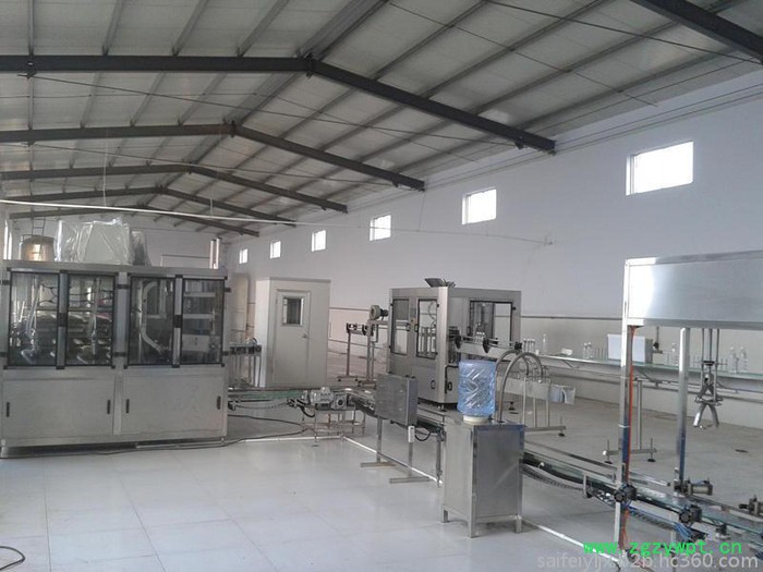 全自动18.9L五加仑桶装矿泉水生产线 桶装水灌装生产线图3