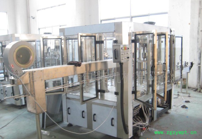 饮料灌装生产线 矿泉水灌装机 三合一灌装机 灌装设备图3