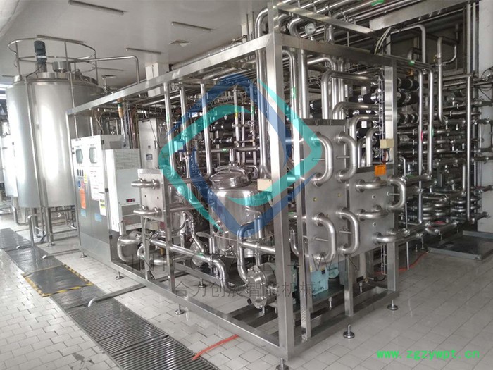 合力创展出售进口西德乐24000瓶/小时热灌装生产线，进口饮料生产线，乳品生产设备，二手灌装机图4