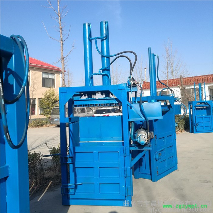 中药材家用液压打包机宇晨小型废纸塑料瓶压块机 两相电服装打包机图3