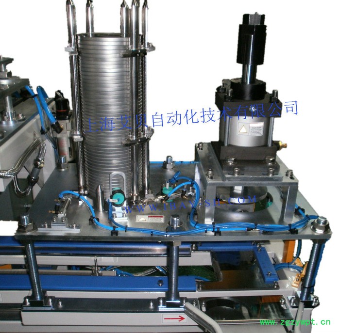 供应艾贝牌LFA3-03圆罐自动灌装机，化工产品灌装机 圆罐自动灌装生产线图2