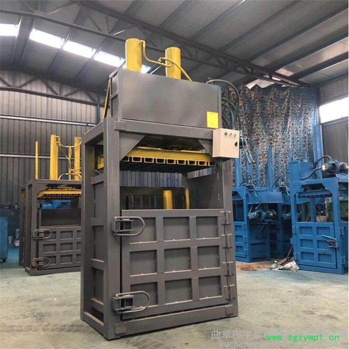 湖北中药材艾草压包机 宇晨立式液压打包机 废品塑料打包机型号价格图4