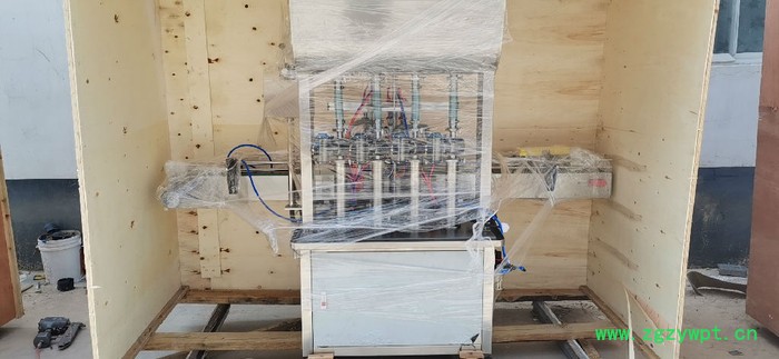 郑州全自动免洗洗手液灌装生产线 洗衣液洗洁精灌装流水线图4