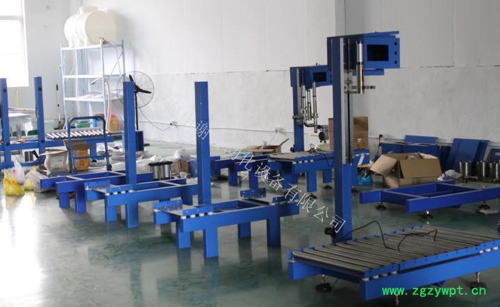 上海中桶全自动液体灌装机流水线图2