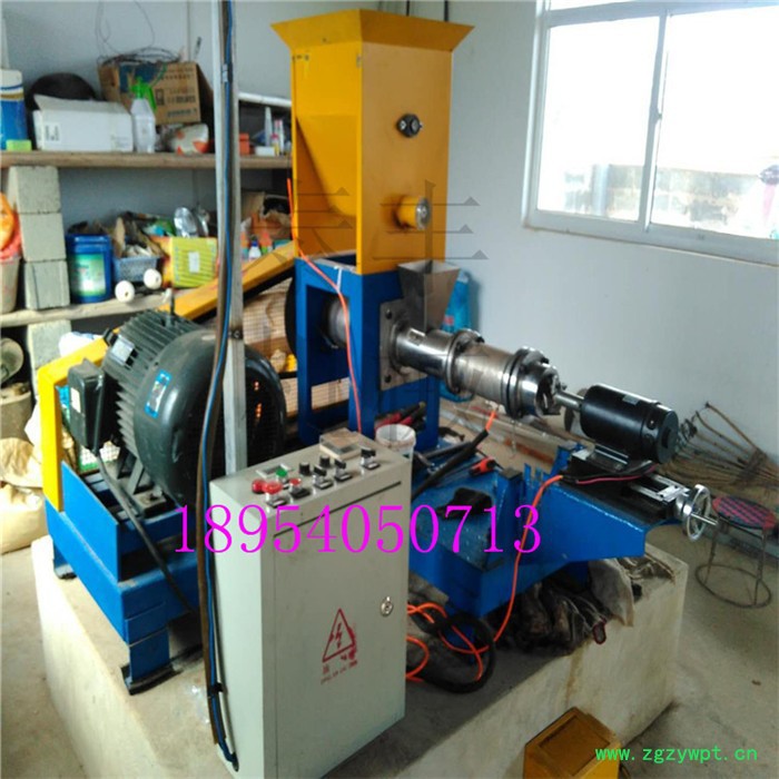 120型膨化机 家用多功能狗粮膨化机 颗粒饲料机 猫砂颗粒机 鱼饲料药片机