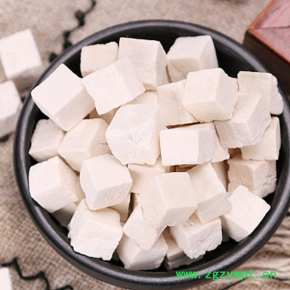 中药材批发茯苓白茯苓免费磨茯苓粉各种规格量大从优承接大货茯苓