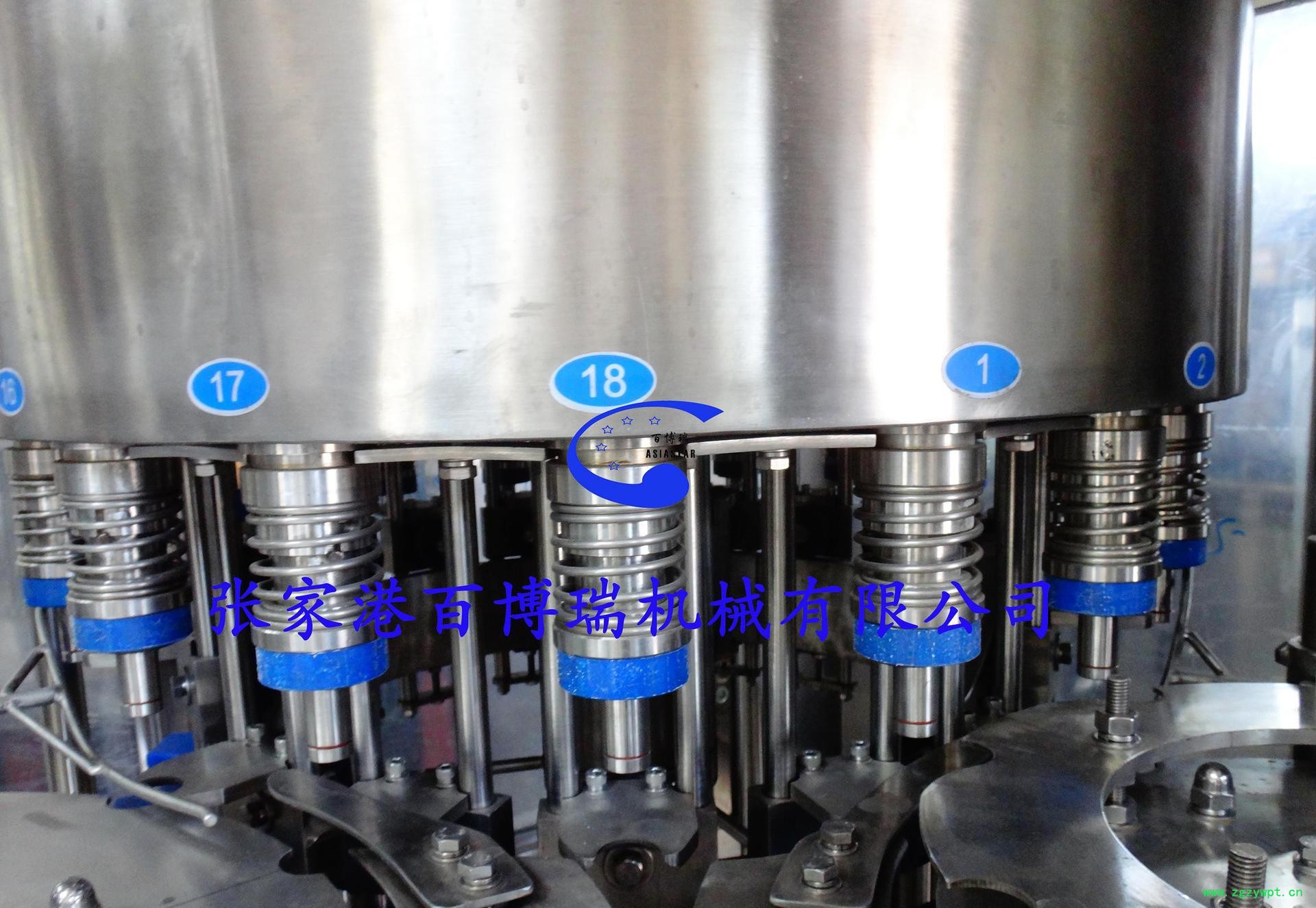 三合一纯净水液体灌装机(BBR-61) 纯净水灌装机DSC06094