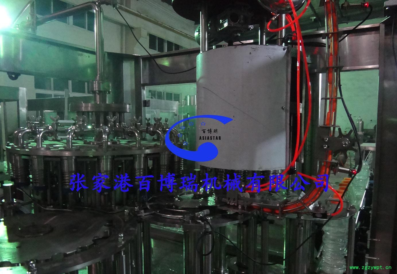 果汁18PET灌装加封口副本